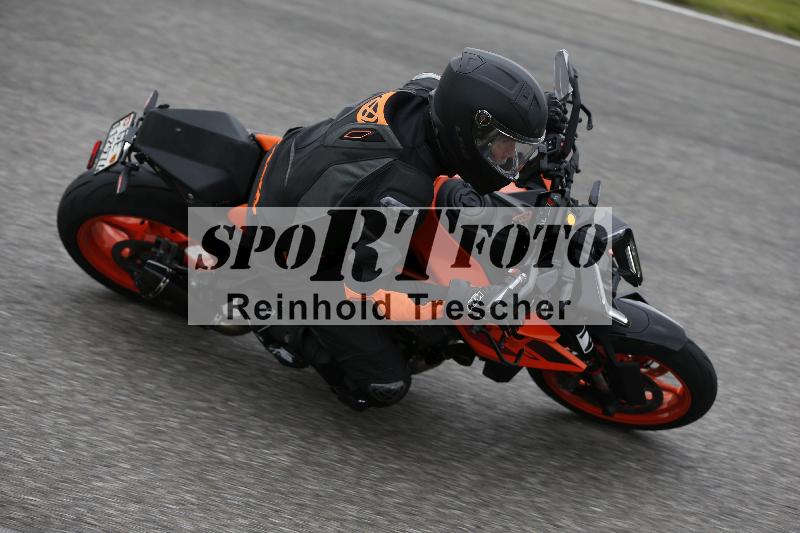 Archiv-2025/10 23.04.2025 Cornu Master School ADR/rot-rouge/20